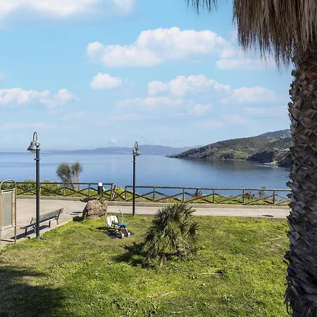 With Sea View And Terrace Apartamento Castelsardo