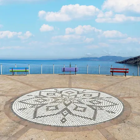 Apartamento With Sea View And Terrace *